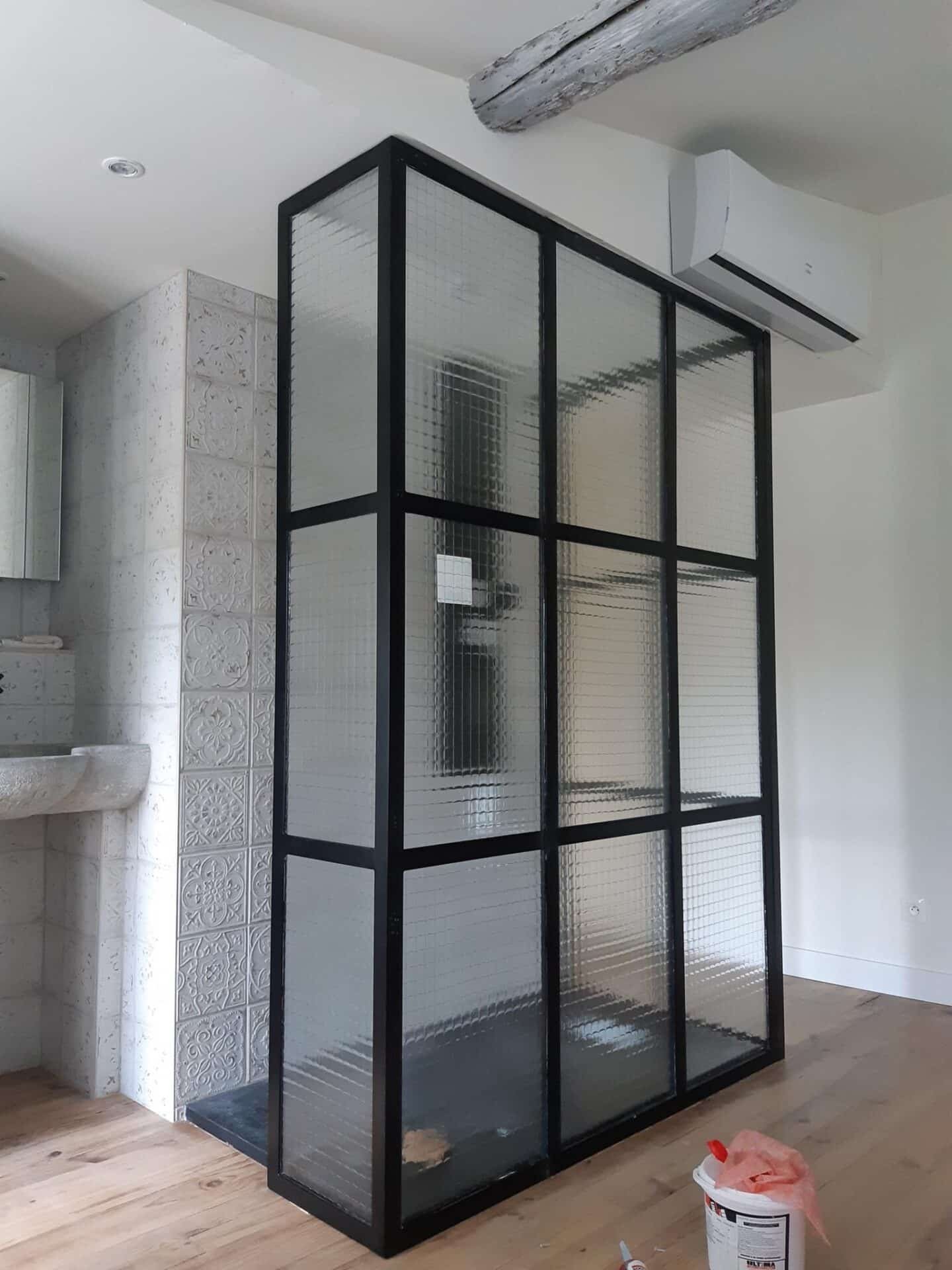 Porte-fenêtre métallique style industriel sur mesure