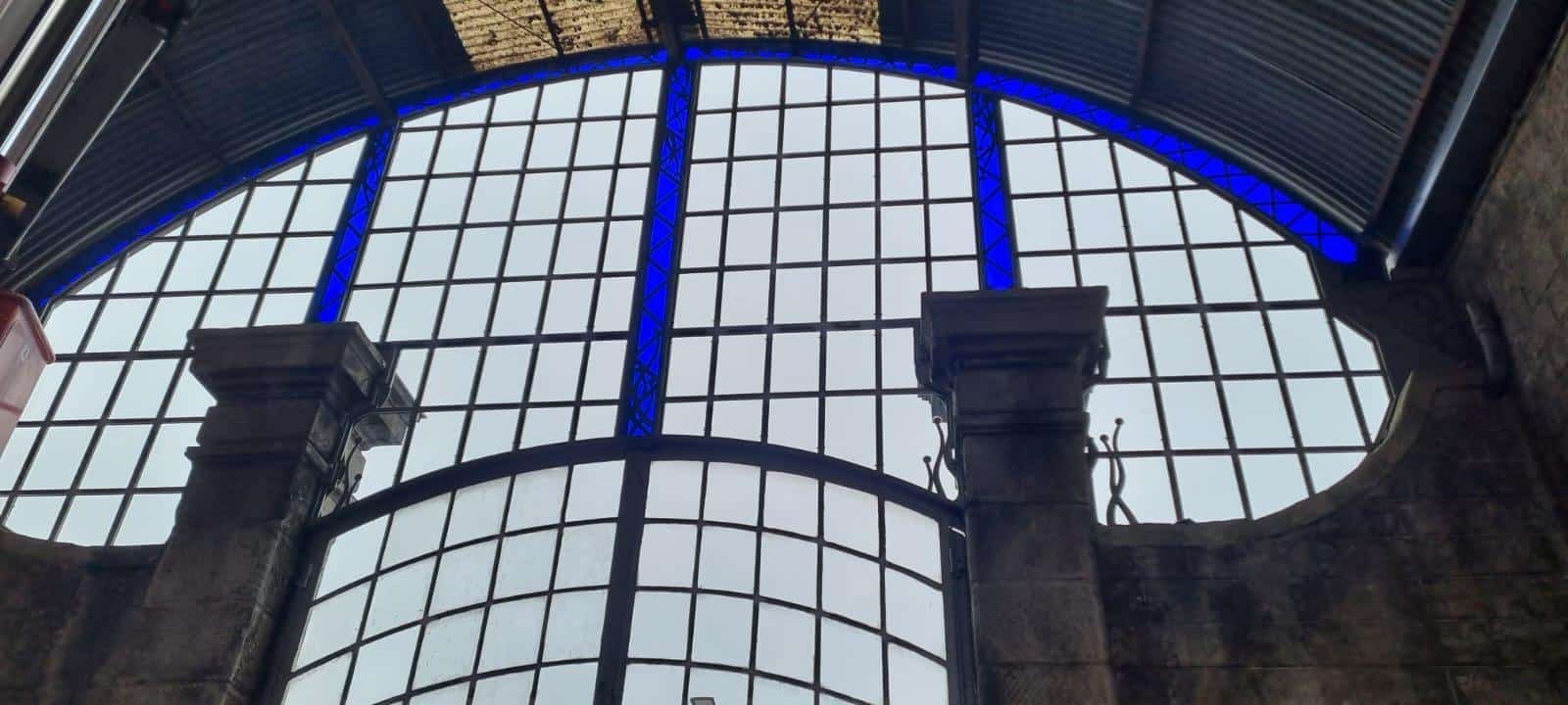 Fenêtre en fer forgé rénovation mas audois